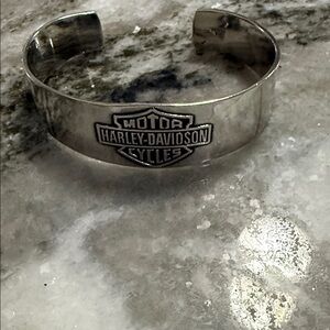 HARLEY DAVIDSON MOTORCYCLE CUFF.